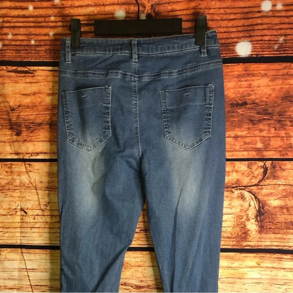 Extreme Flare Jeans - Picture 11 of 13